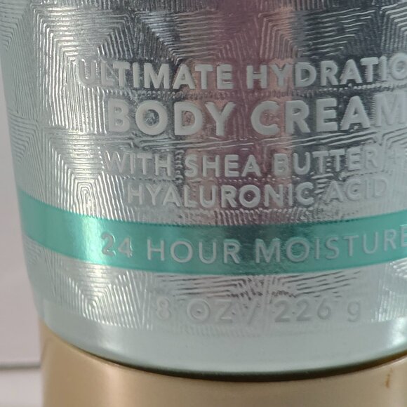 NEW Bath and Body Works Magic in the Air body cream 8 oz - Picture 2 of 4